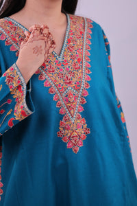 Azure Bloom Embroidered Pheran
