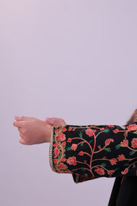 Noir Bloom Embroidered Pheran
