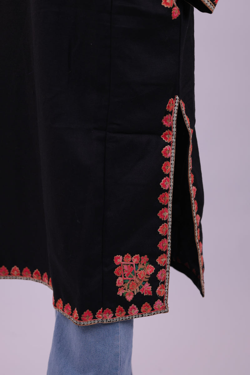 Noir Bloom Embroidered Pheran